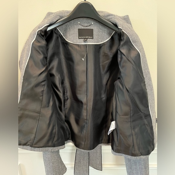 Banana Republic Womens Wool Blend Herringbone Jacket - Picture 4 of 5